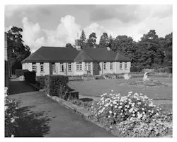 Admin & Garden 1950's/60's